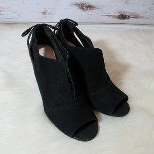 NWOT NINE WEST Andra Peep Toe Suede Leather Heels